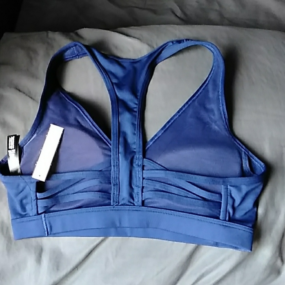 Victoria's Secret Sports Bra - Picture 2 of 3